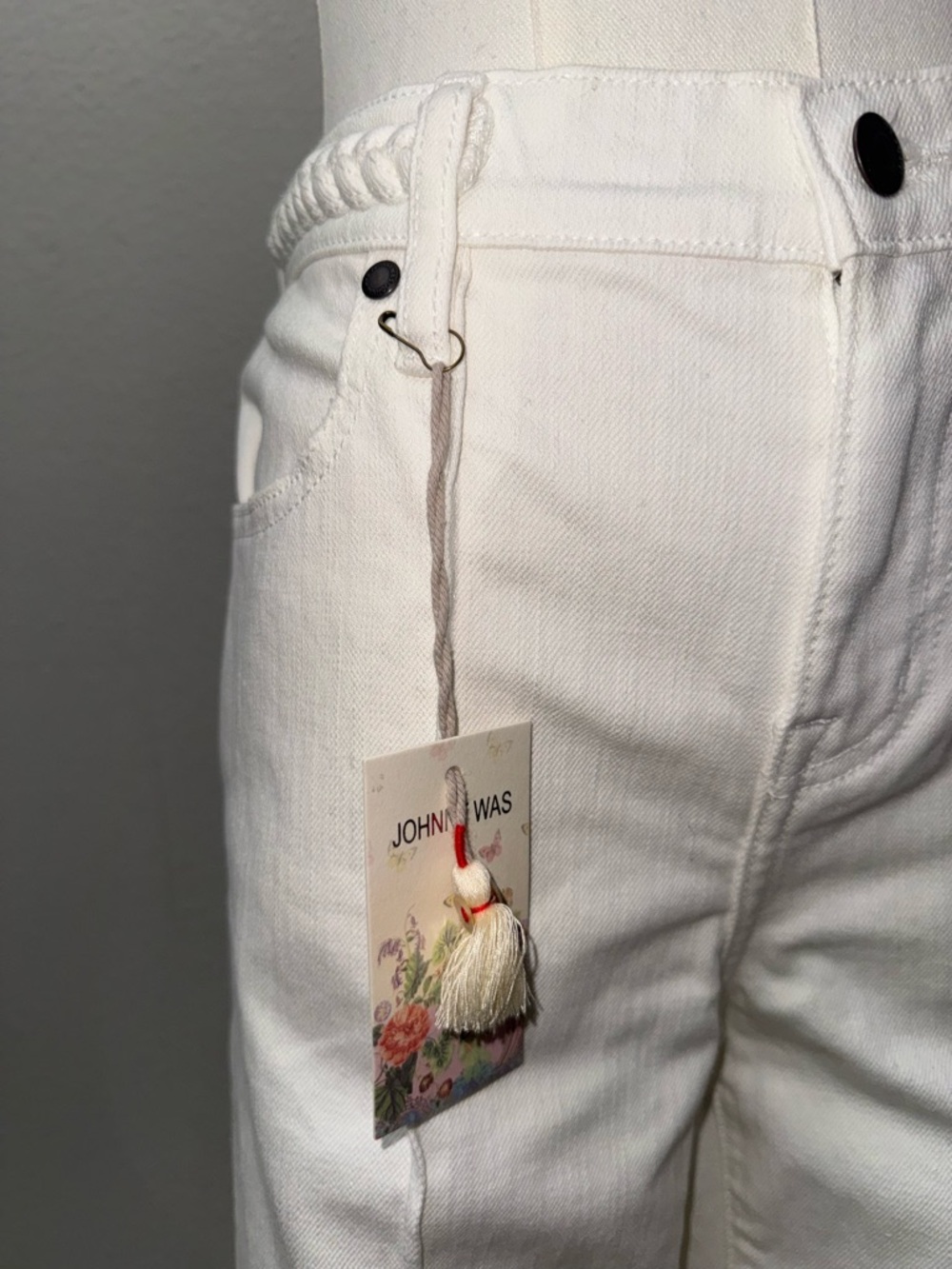 Johnny Was NWT Braided Wide Leg Jeans Sz 25 White - Picture 6 of 6